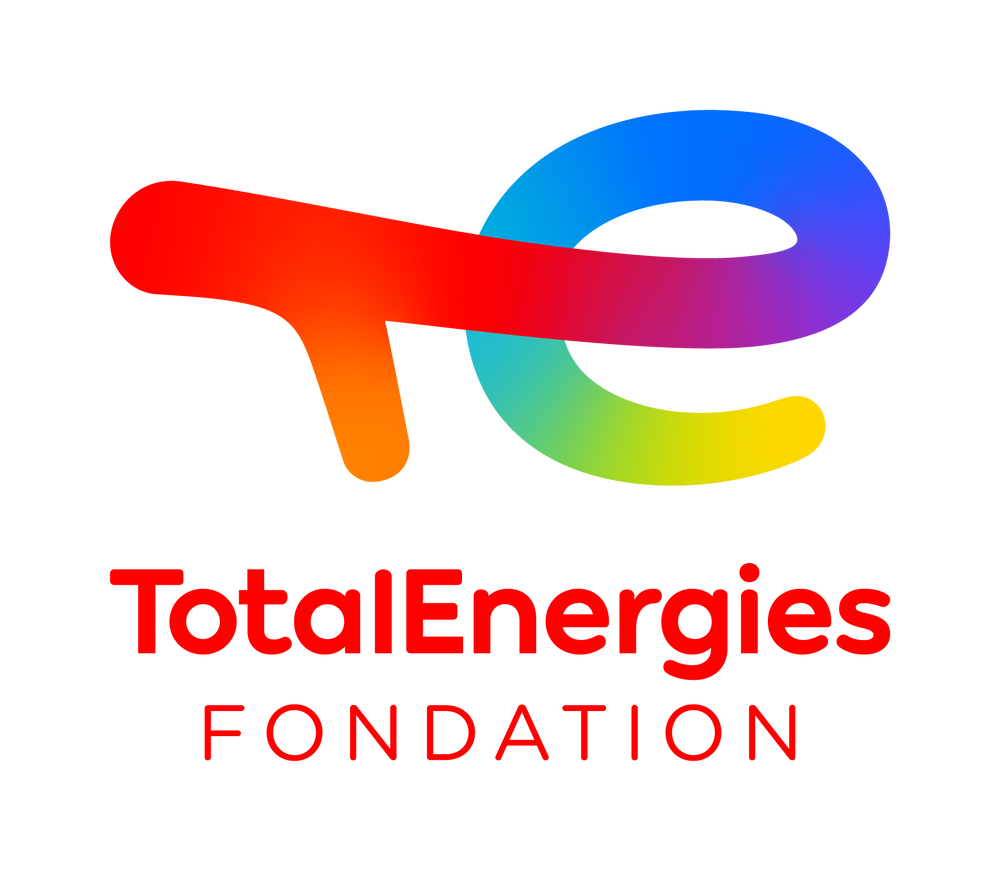logo total